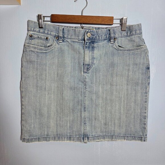 Old Navy Size 12 Y2K Light Wash Denim Blue Low Waist Stretch Jean Skirt - Picture 2 of 11